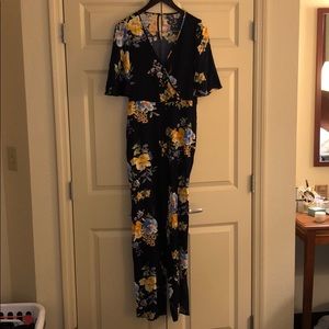 Floral, flutter sleeved jumpsuit
